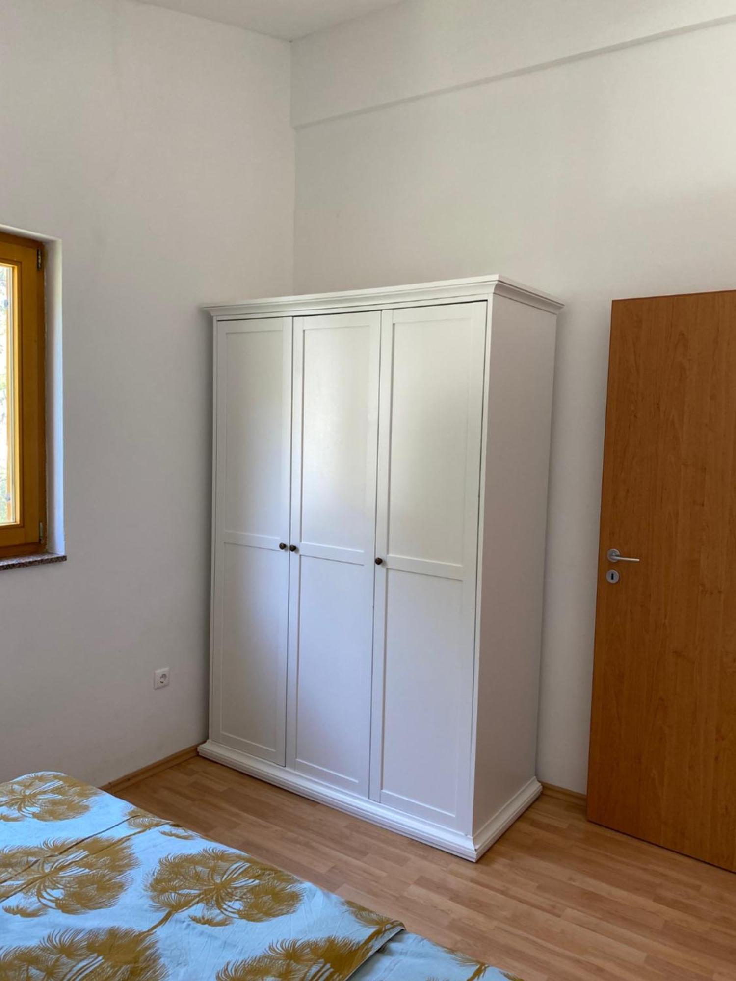 Apartments Lili Baska  Ngoại thất bức ảnh