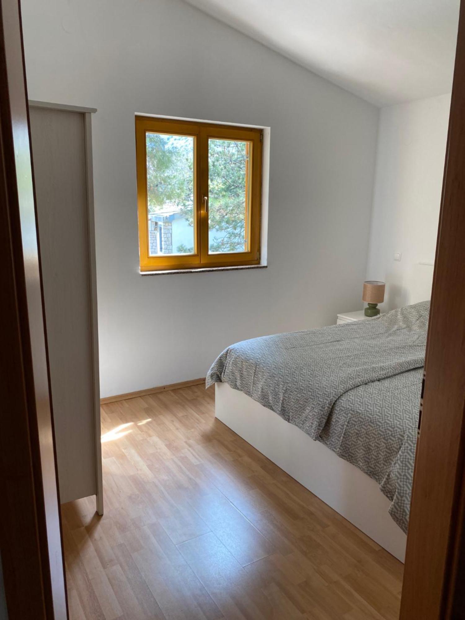 Apartments Lili Baska  Ngoại thất bức ảnh
